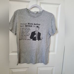 Rick Ashley Gray Graphic T-Shirt Womens S